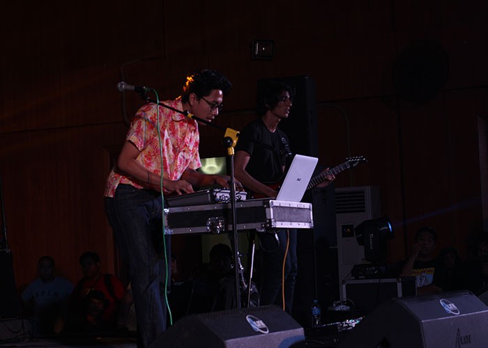 photo2